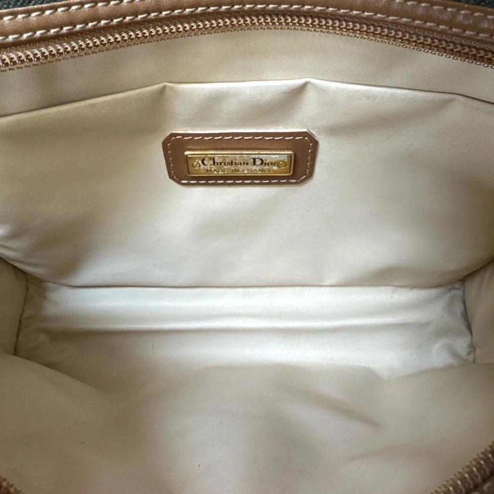 CHRISTIAN DIOR Honeycomb Zip Toiletry Bag